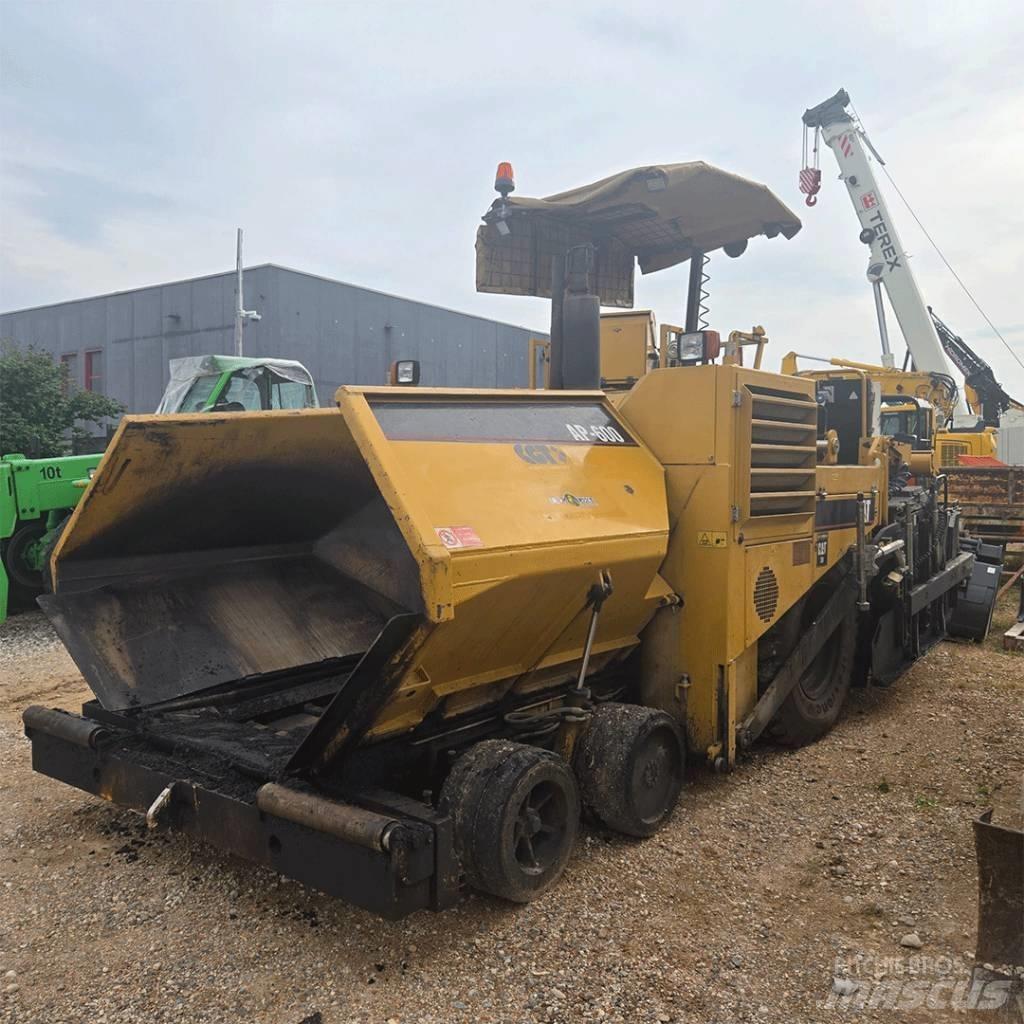 CAT AP600 Asfaltutleggere