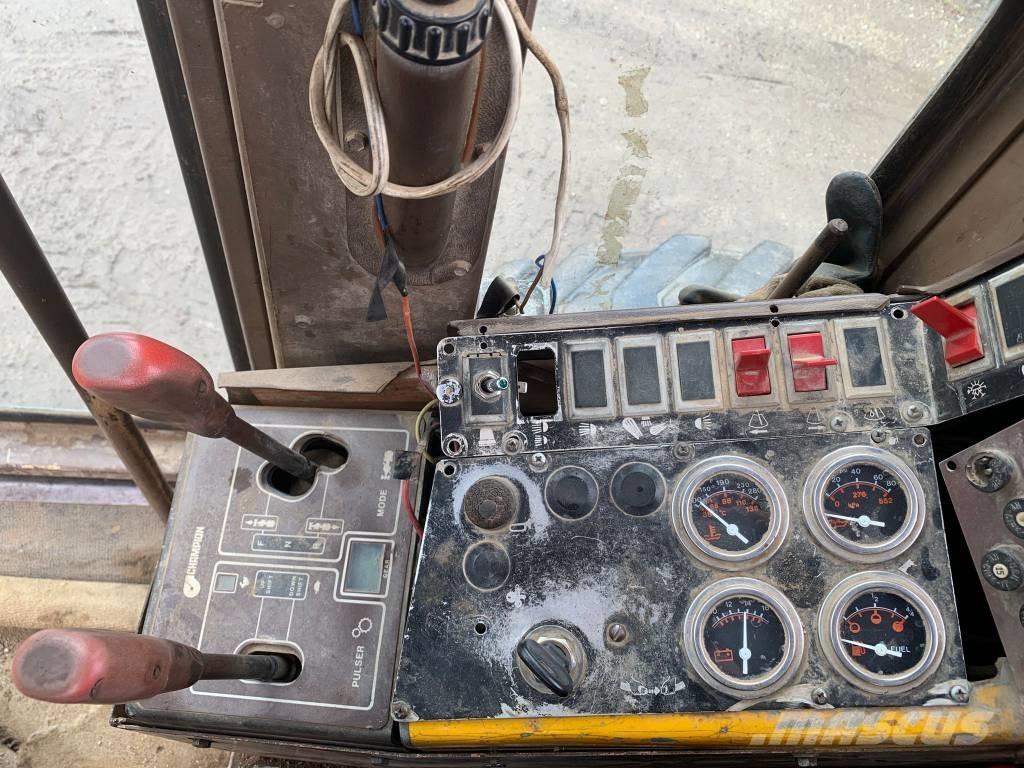 Volvo Champion 720 Veihøvler