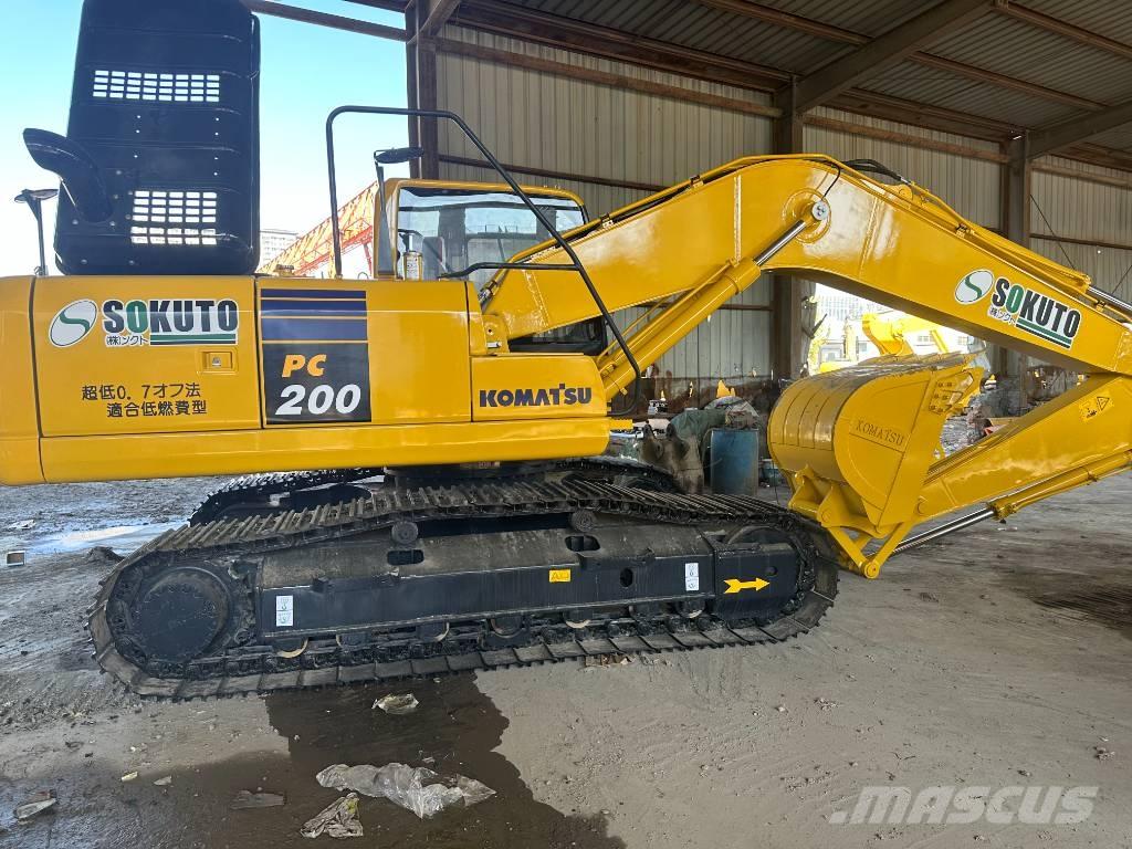 Komatsu PC 200-8 Midigravere 7 - 12t