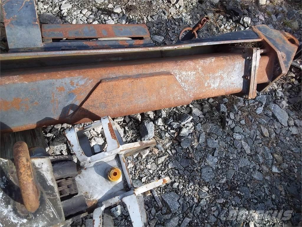 CAT 2200 Skogsmaskinkraner