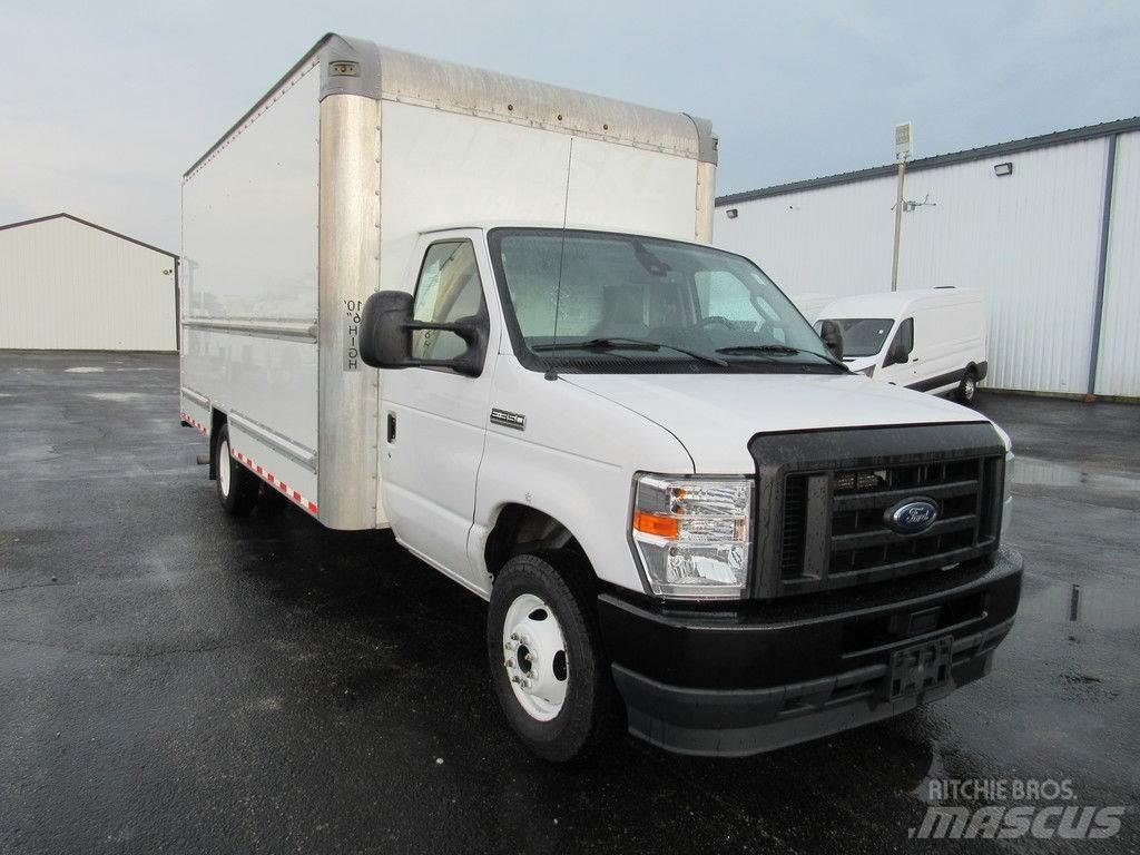 Ford E-350 Skapbiler