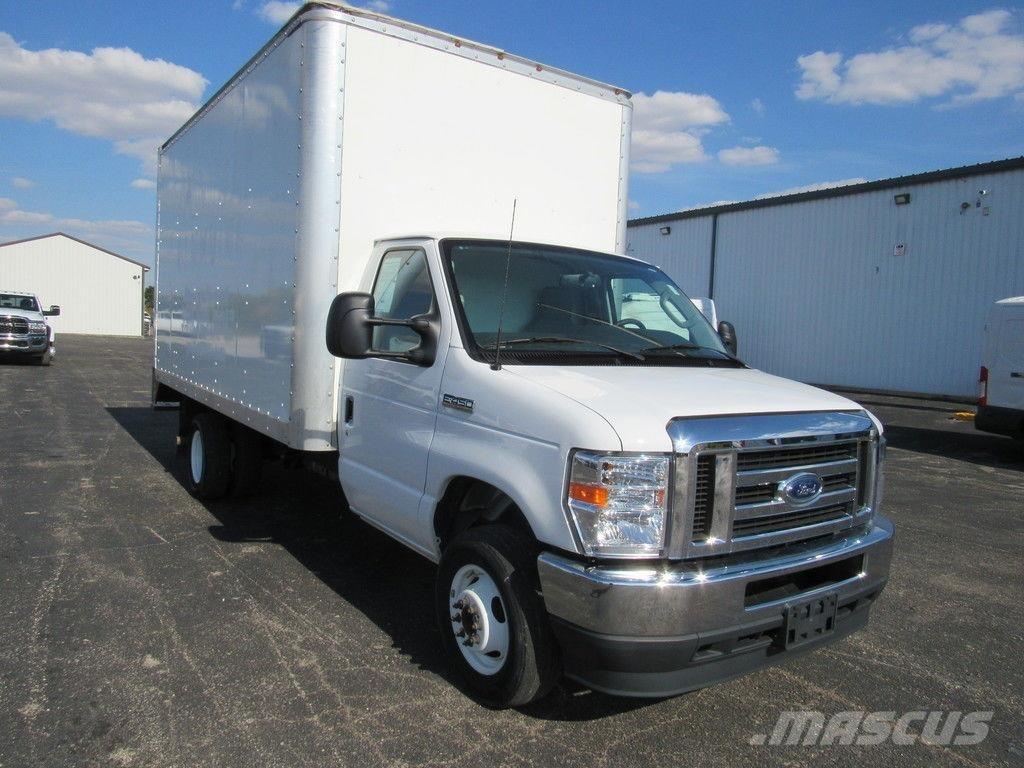 Ford E-450 Skapbiler