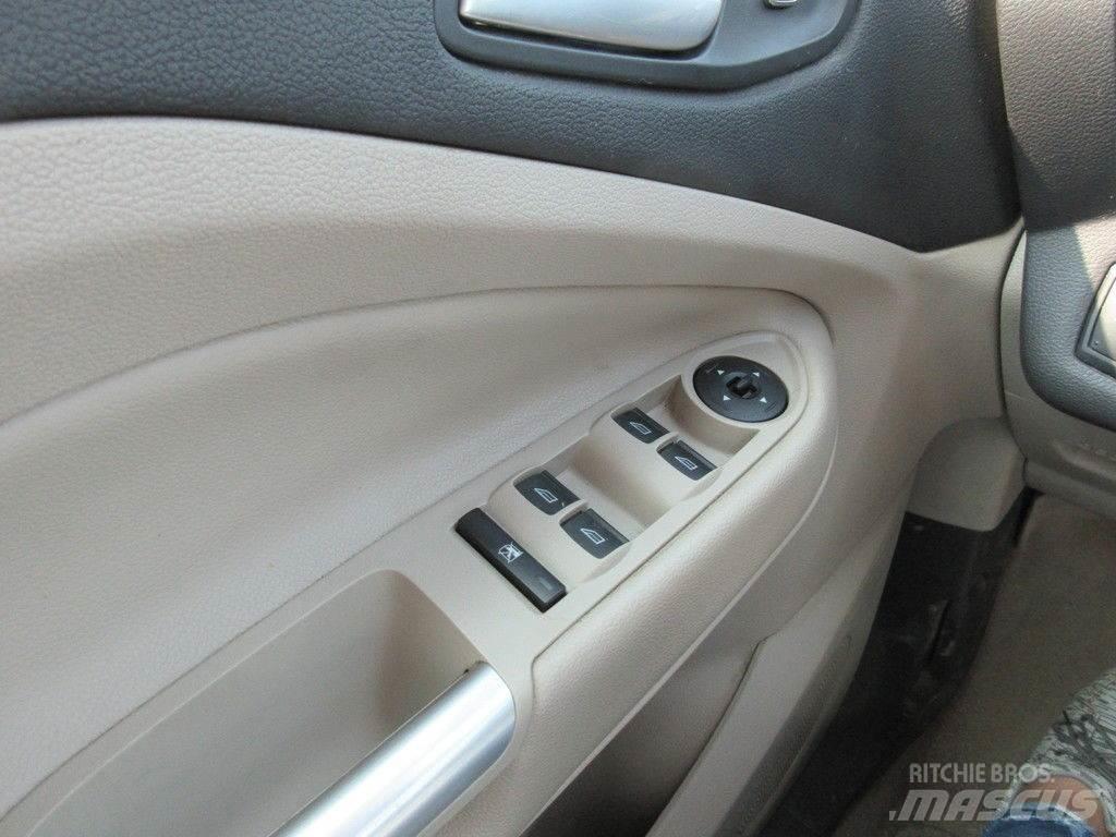 Ford Escape Personbiler