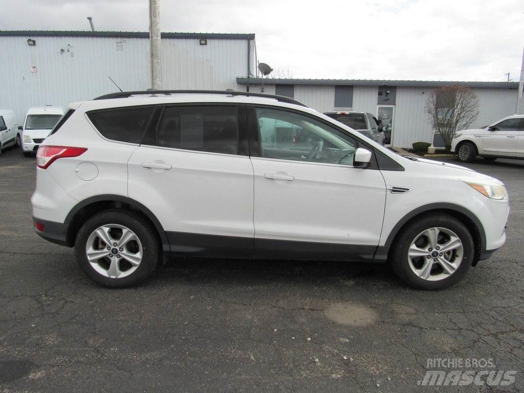 Ford Escape Personbiler