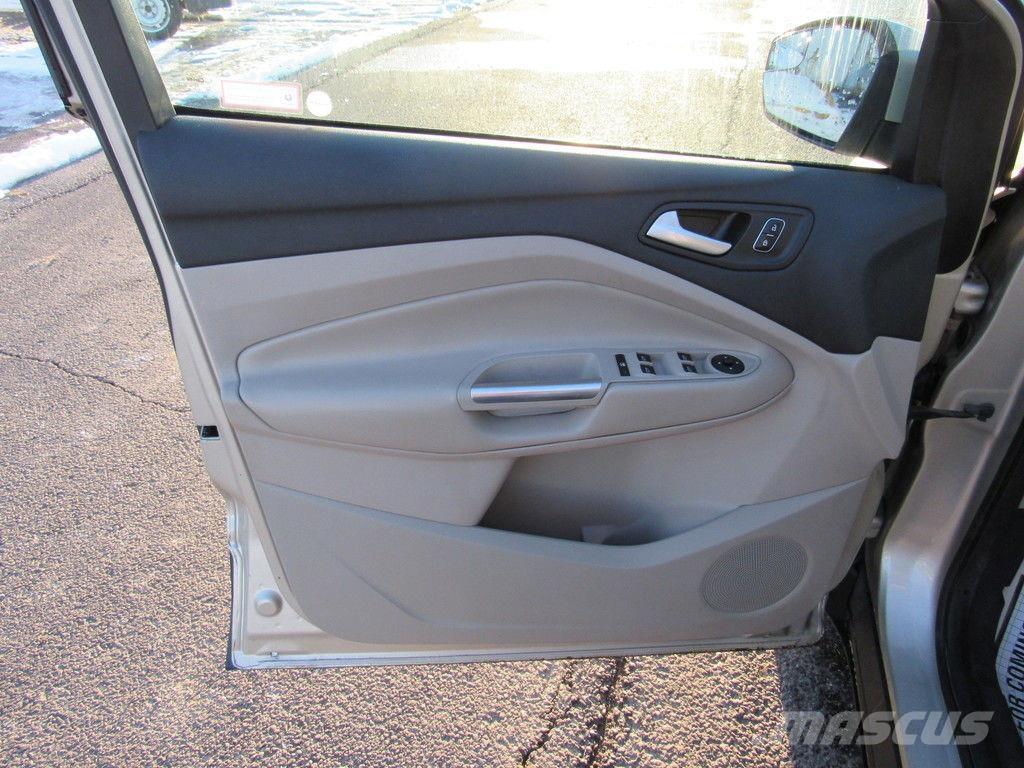 Ford Escape Personbiler