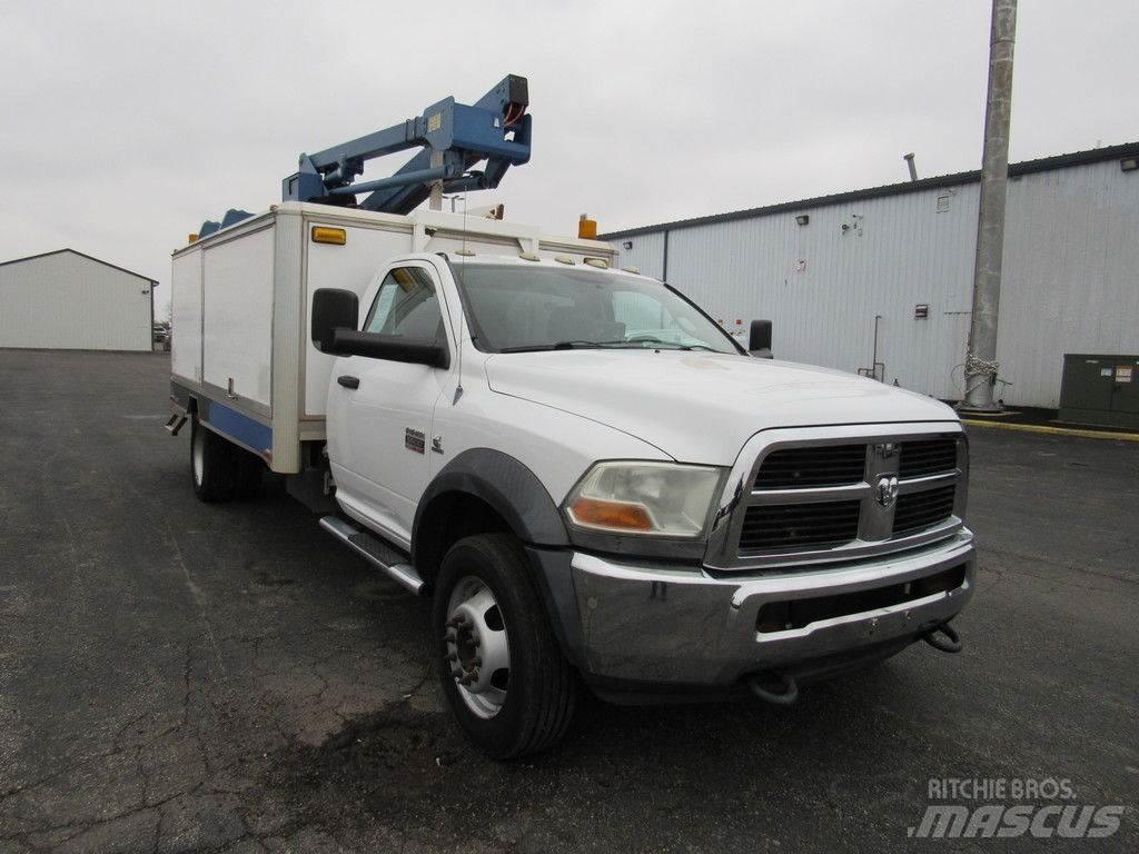 RAM 5500 Bilmontert lift