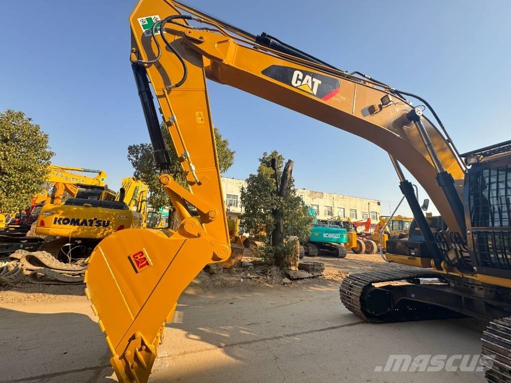 CAT 330 D2 L Beltegraver