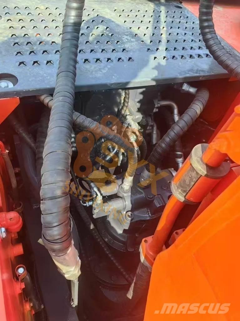Doosan DX 225 LC Gravemaskiner med lang bom