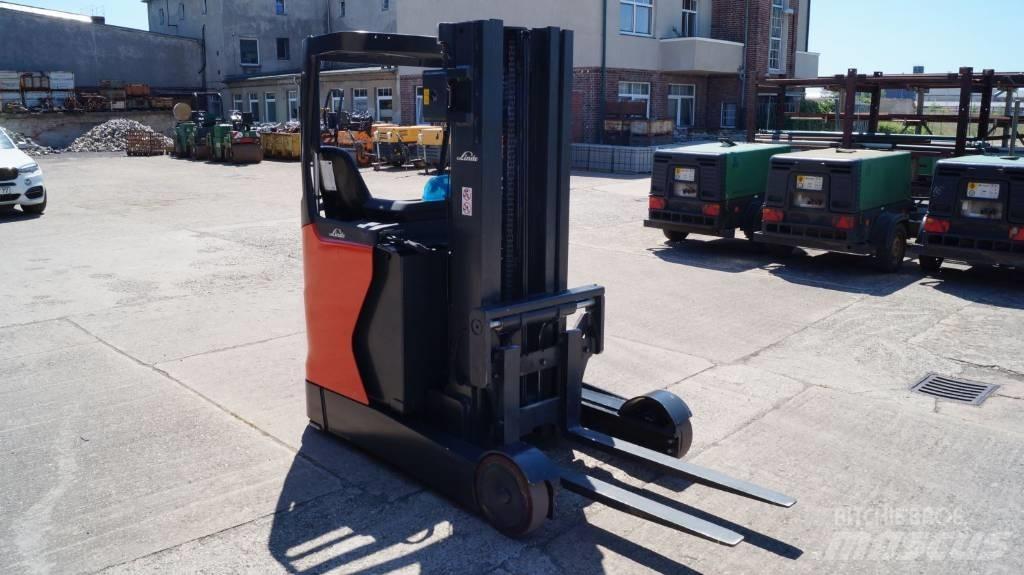 Linde R 20 N Skyvemasttruck