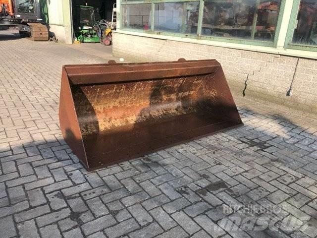 Manitou Bak Skuffer