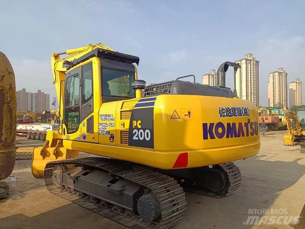 Komatsu pc200-8 Beltegraver