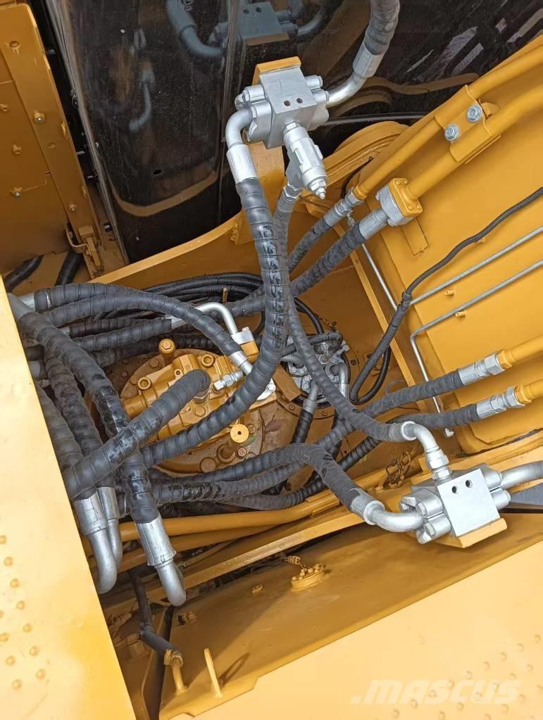 CAT 320 D Beltegraver