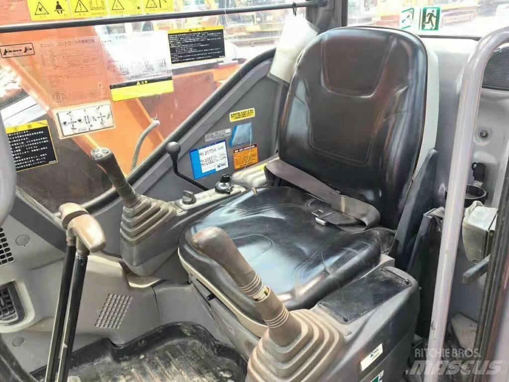 Hitachi ZX75 Beltegraver
