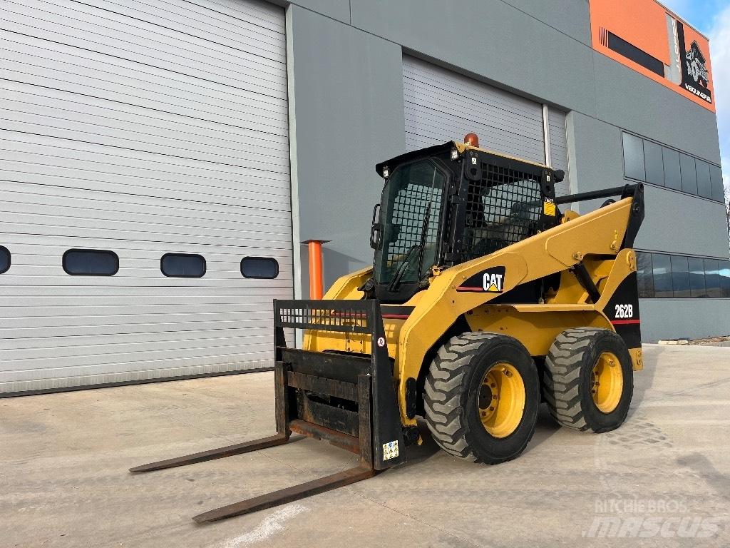 CAT 262 B Kompaktlastere
