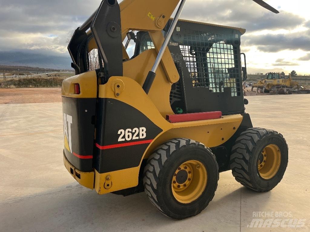 CAT 262 B Kompaktlastere