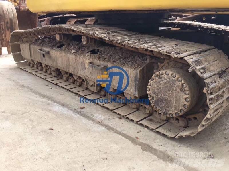 Komatsu PC210-7 Beltegraver