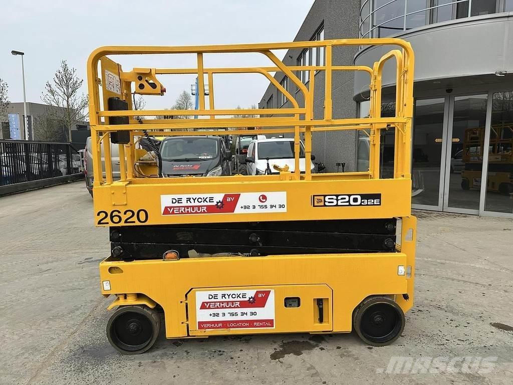 JCB S2032E Andre personløftere og plattformer