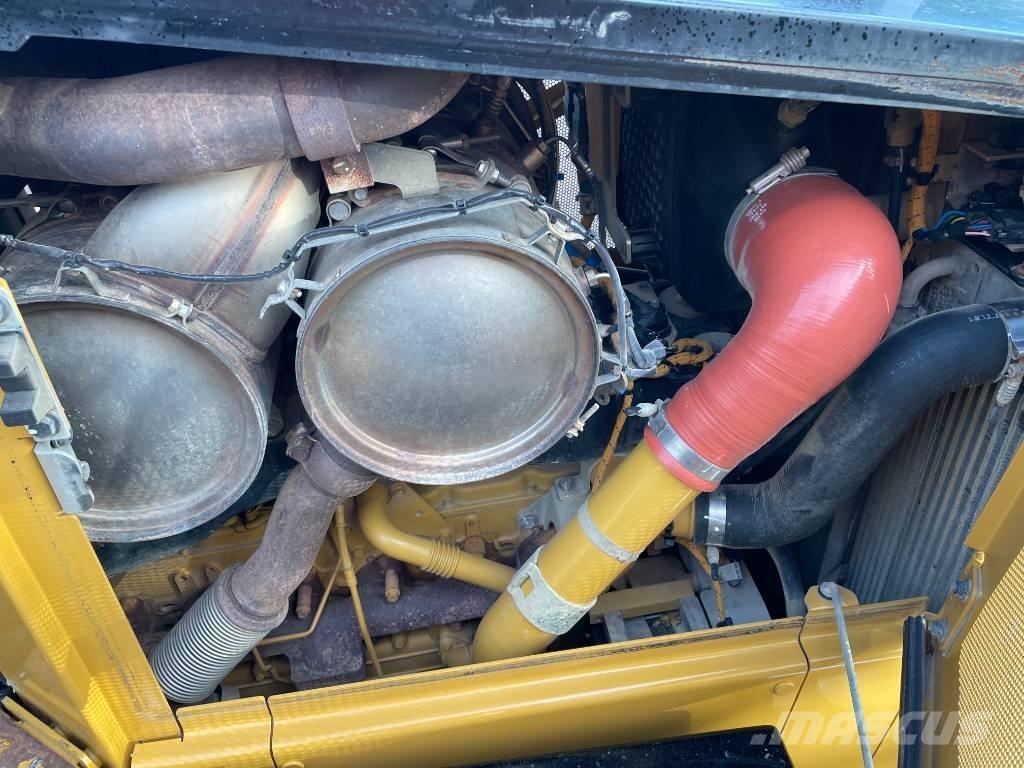 CAT D 5 LGP Dozere Beltegående