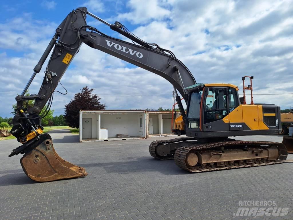 Volvo EC 220 EL Beltegraver