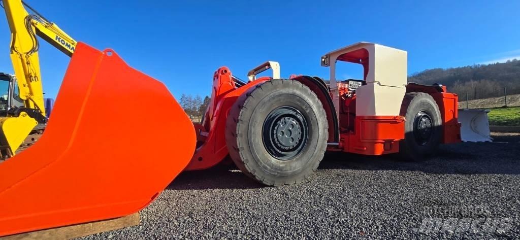 Toro 400 Gruvelastere