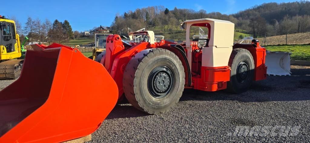 Toro 400 Gruvelastere