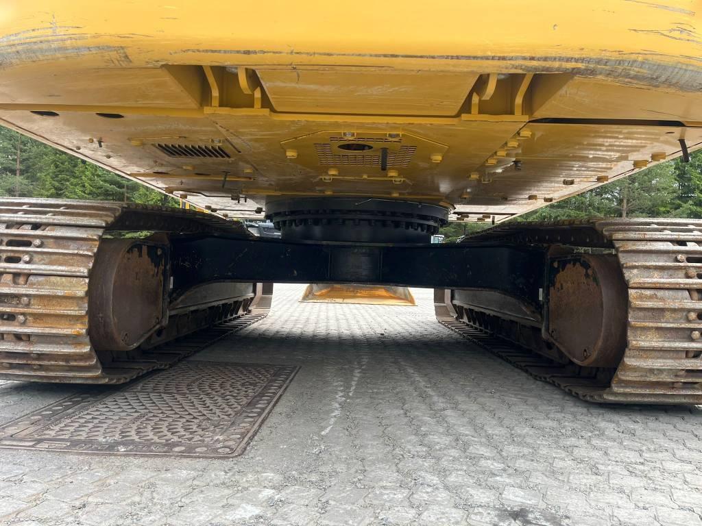 CAT 326 07A Next Gen Beltegraver