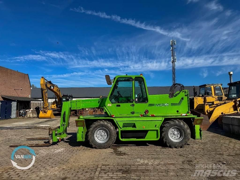 Merlo P30.13EV Teleskoplastere
