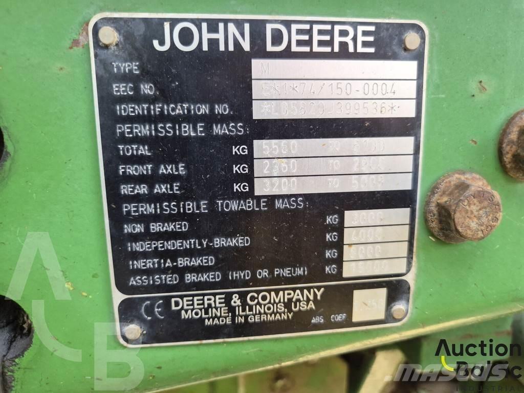 John Deere 5820 Traktorer