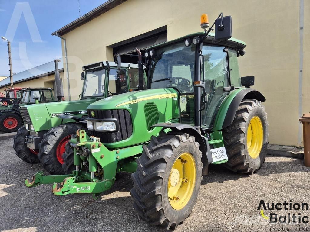 John Deere 5820 Traktorer