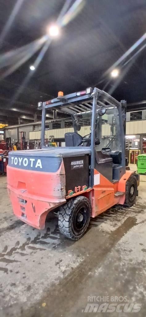 Toyota 8FBMHT60 Elektriske trucker
