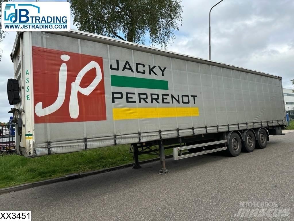 Fruehauf Tautliner Gardintrailer