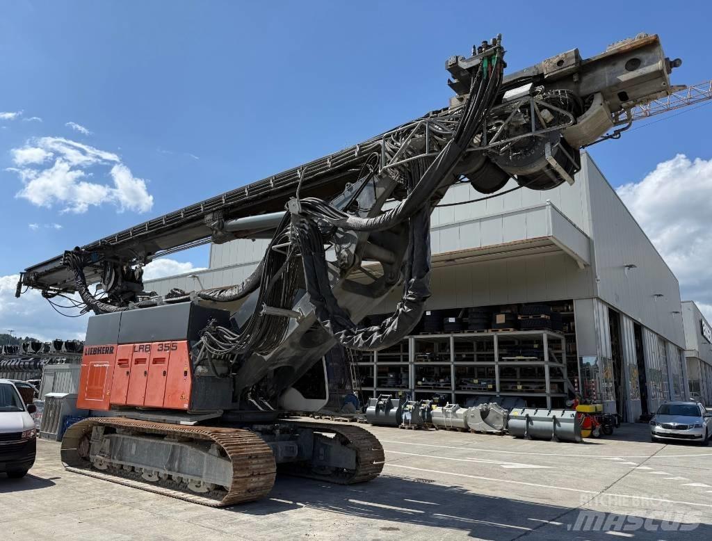 Liebherr LRB 355 Store borerigger