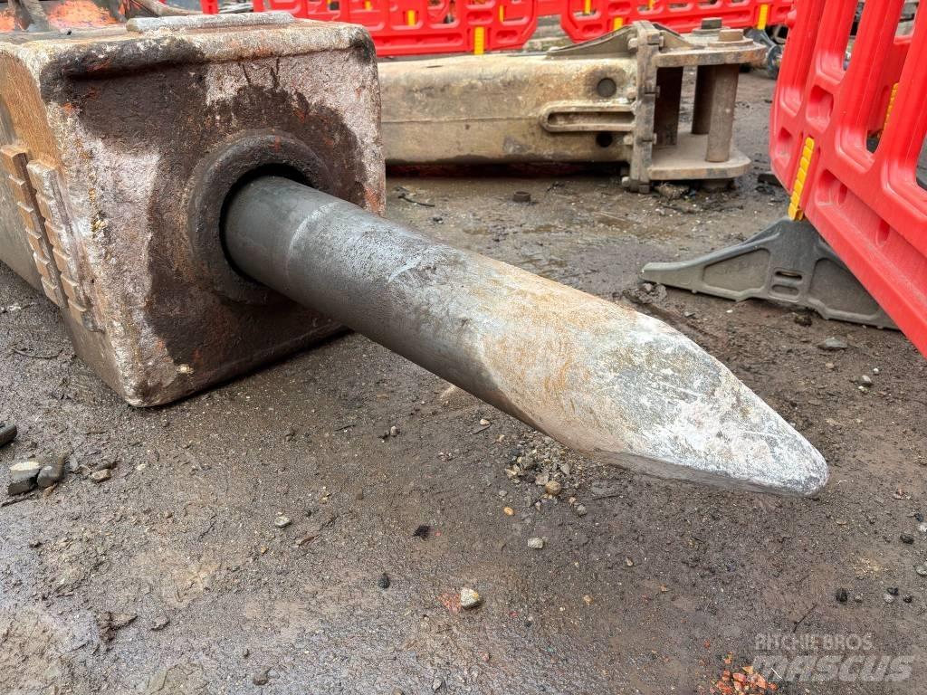 NPK GH 18 Hydrauliske hammere