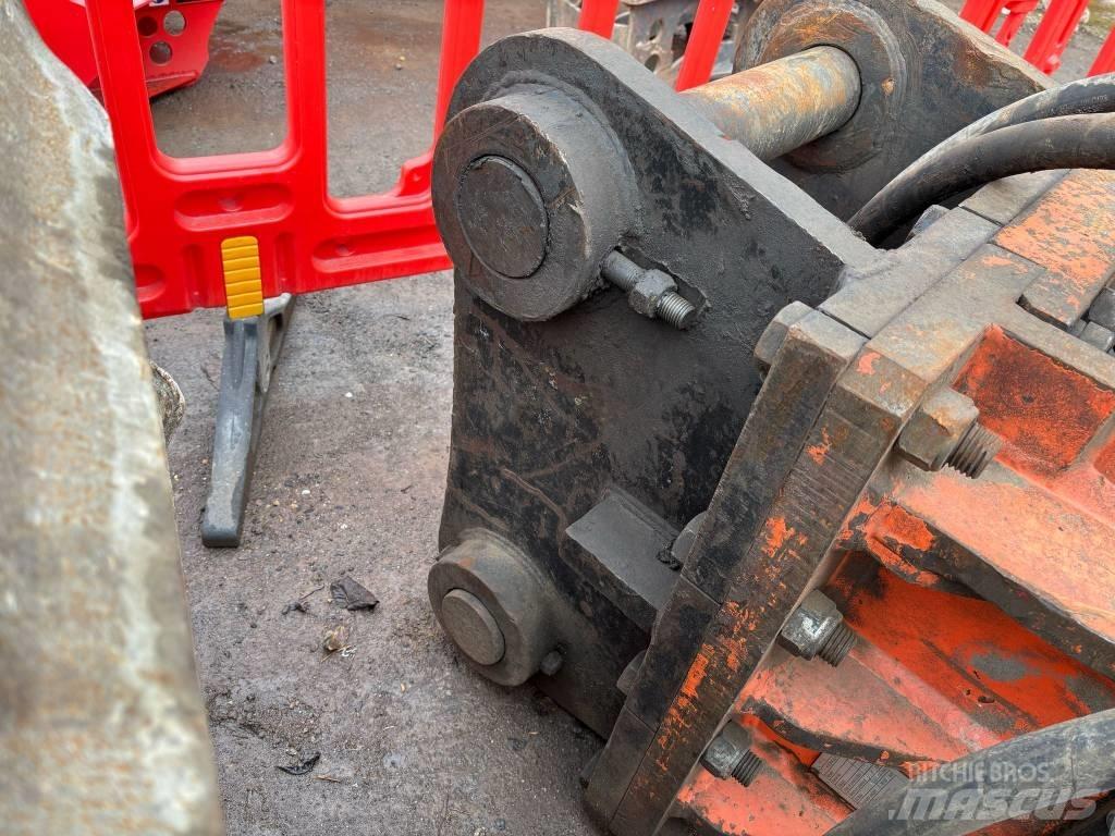 NPK GH 18 Hydrauliske hammere