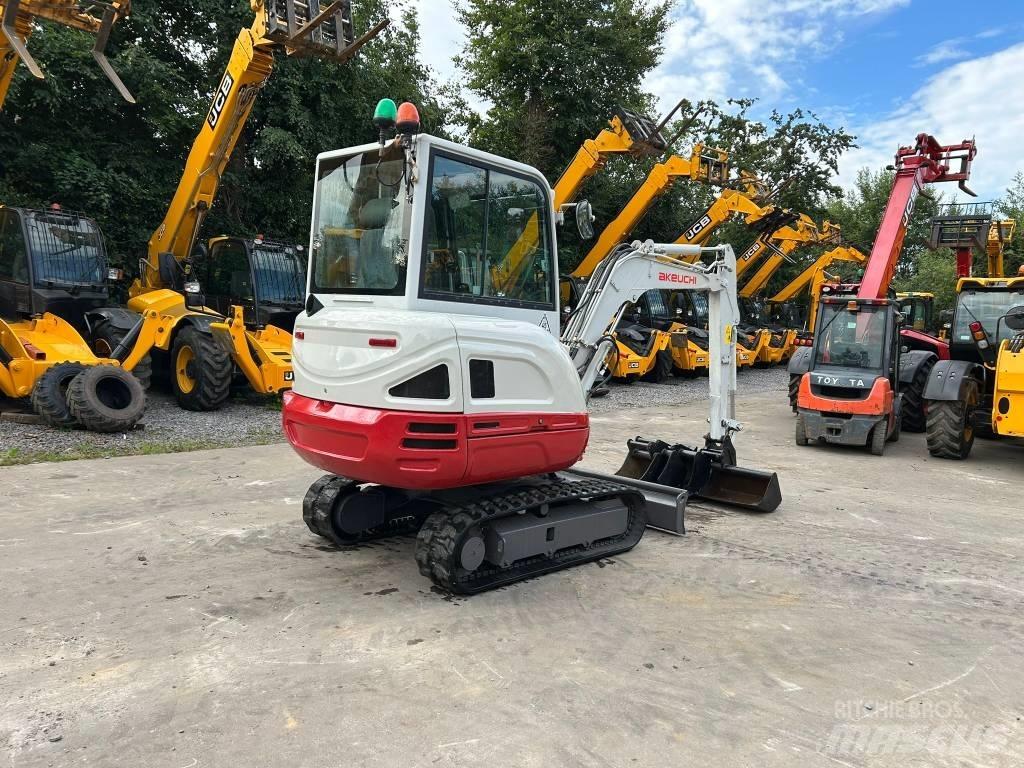 Takeuchi TB 230 Minigravere <7t