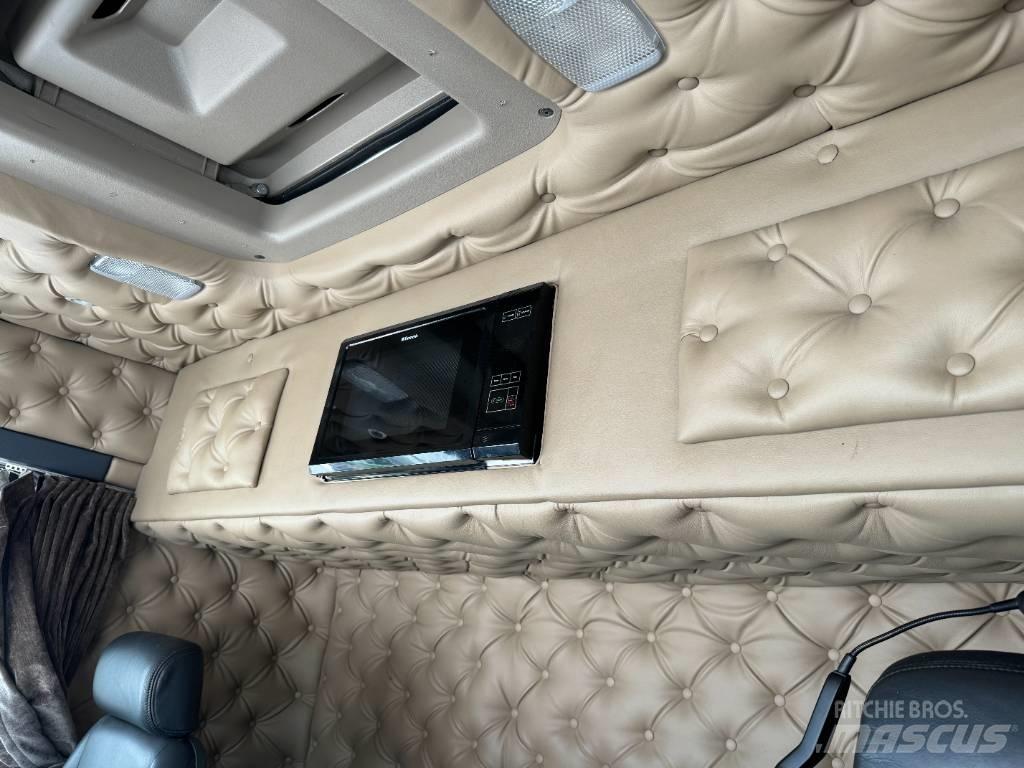 Scania R 520 LB8x4*4 Krokbil