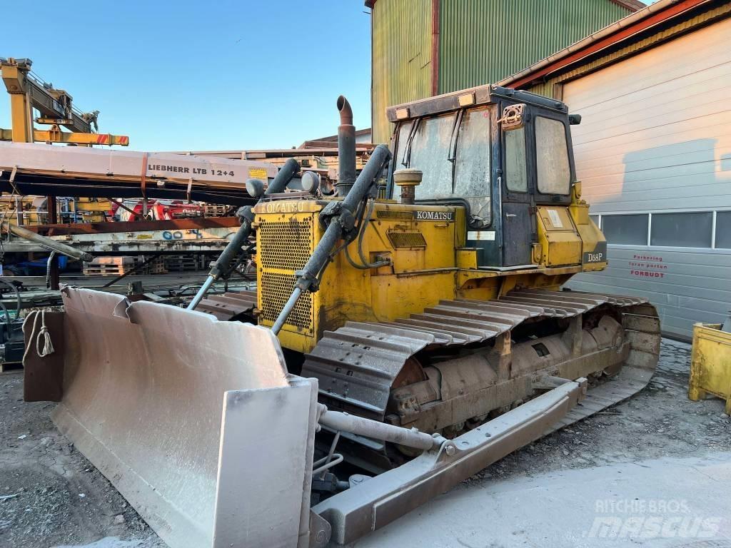 Komatsu D 65 P Dozere Beltegående