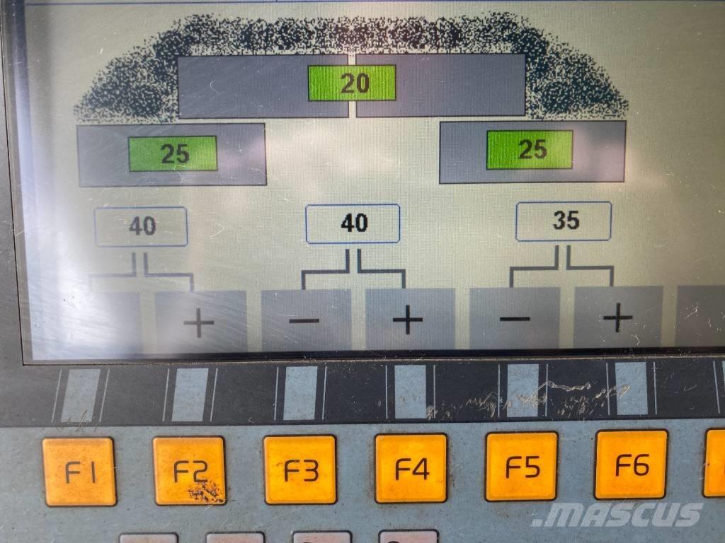 Volvo P7820C Asfaltutleggere