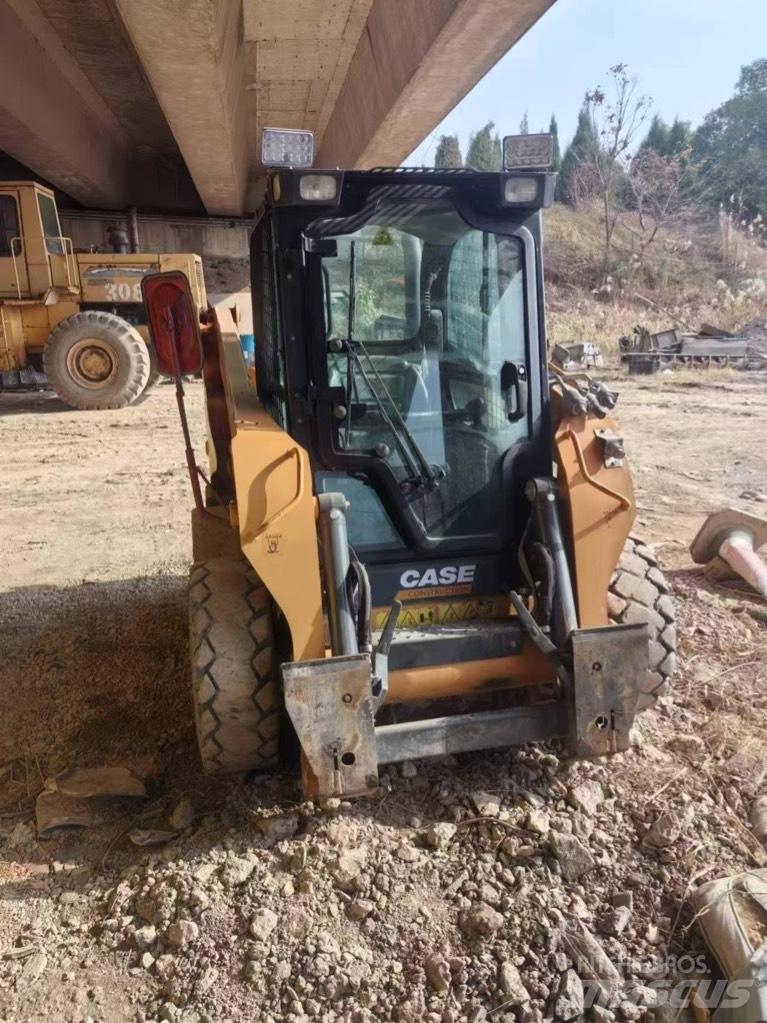 CASE SR200 Kompaktlastere