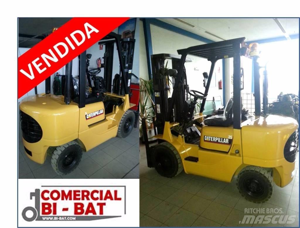 CAT ttres Diesel Trucker