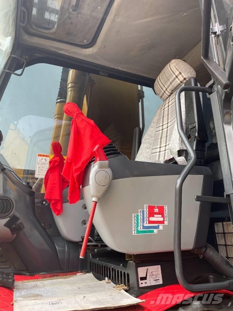 Komatsu PC 200-8 Beltegraver