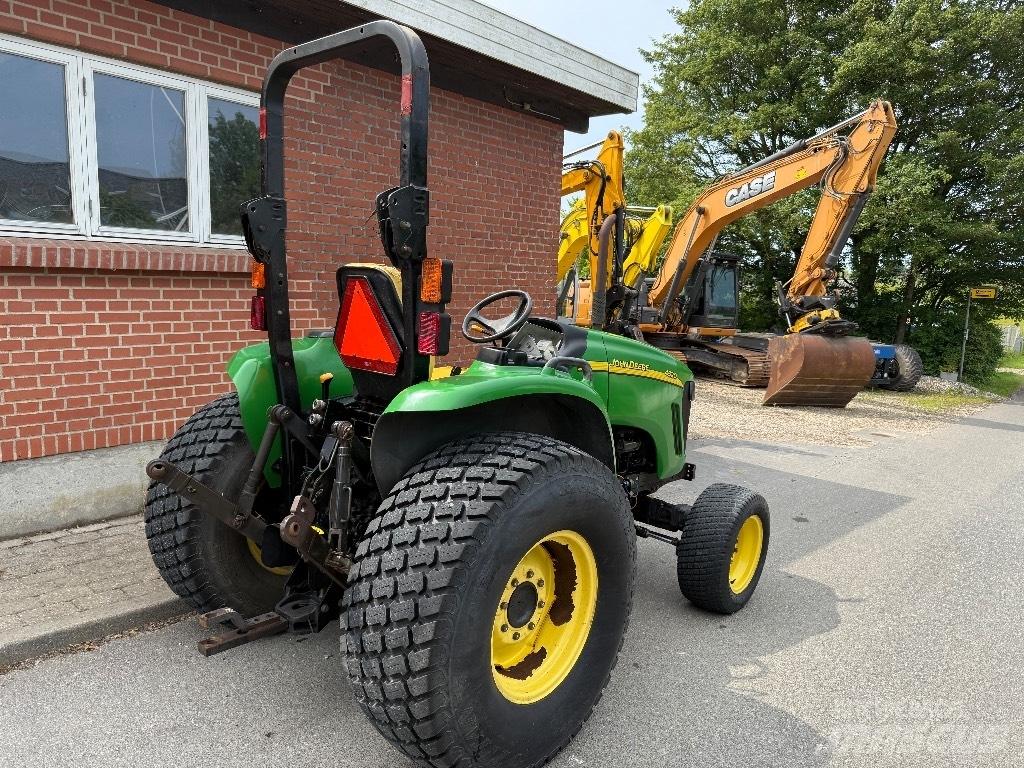 John Deere 4520 Kompakttraktorer