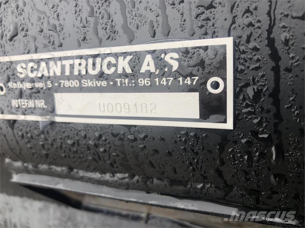 JST Læsseskovl, JST Skuffer