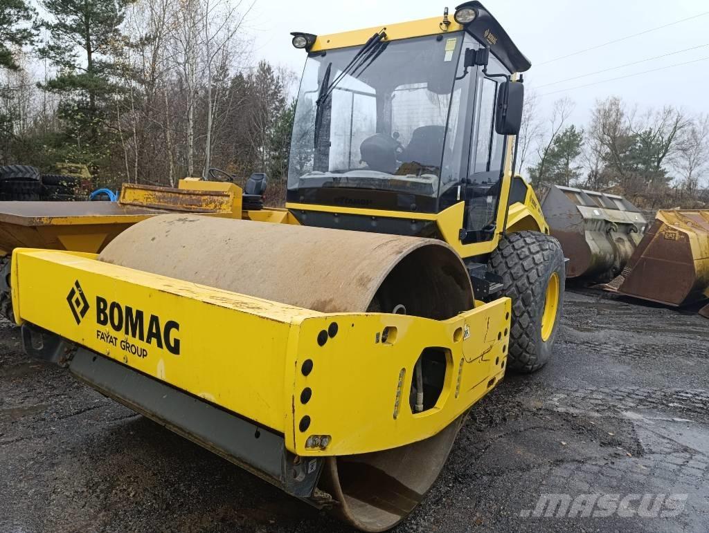 Bomag BW 213 Valsetog