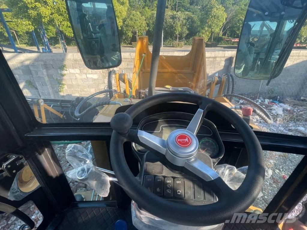 CAT 420F Traktorgravere