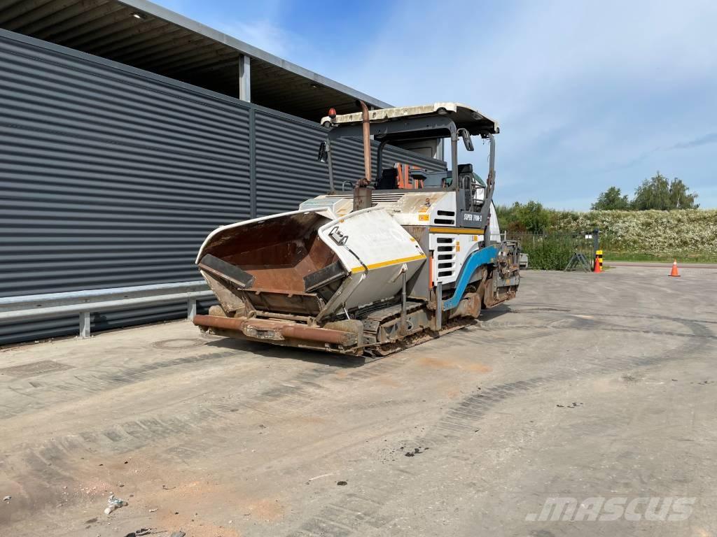 Vögele SUPER 1900-2 Asfaltutleggere