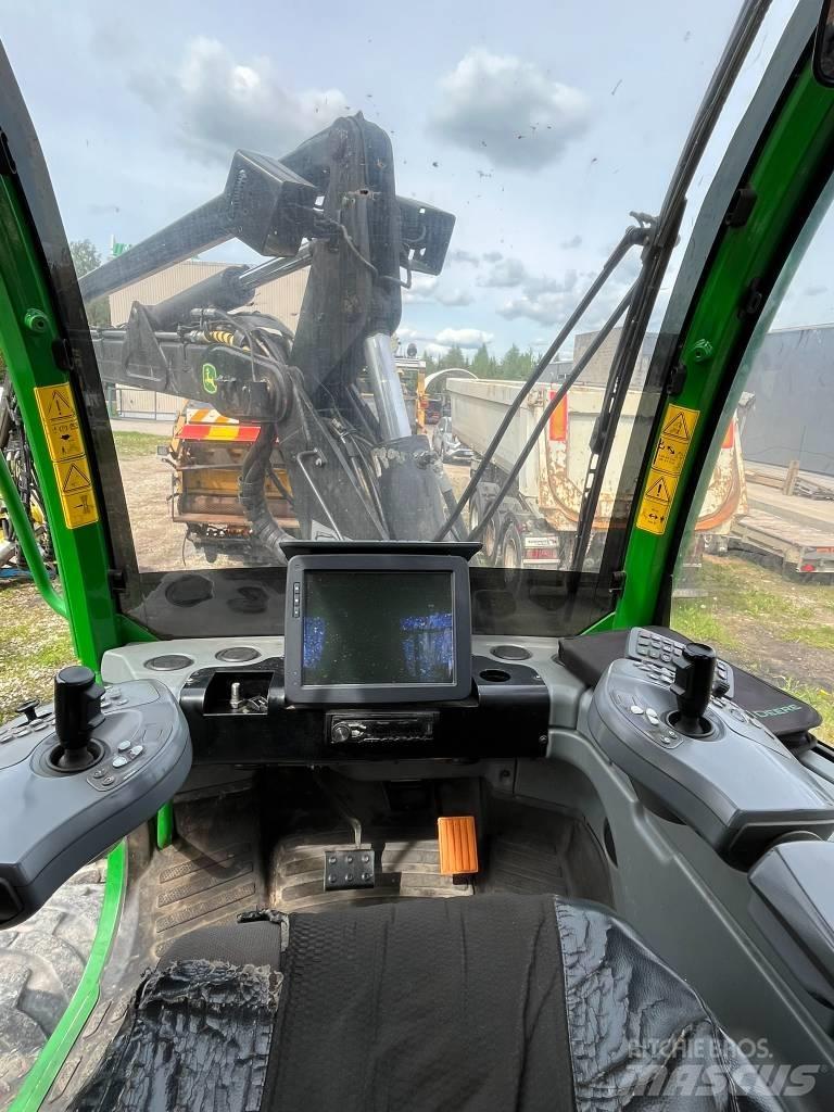 John Deere 1070E Hogstmaskiner