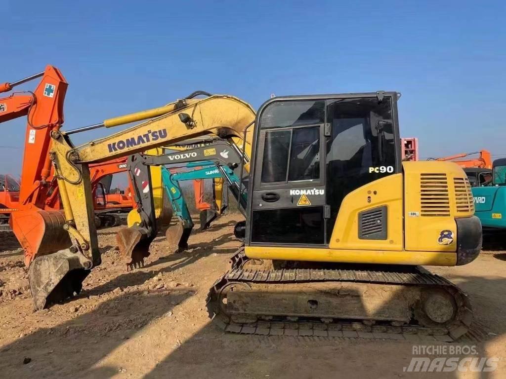 Komatsu PC 70 Beltegraver
