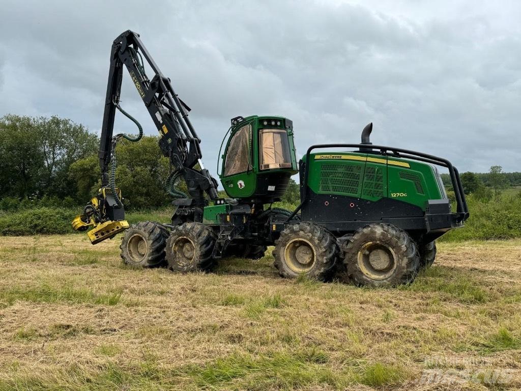 John Deere 1270G 8WD Hogstmaskiner