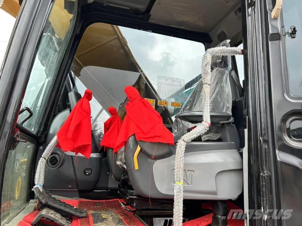 CAT 320 D Beltegraver